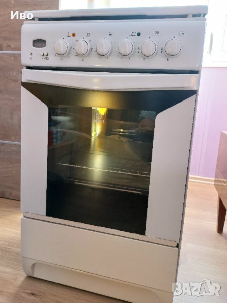  Готварска печка indesit , снимка 1