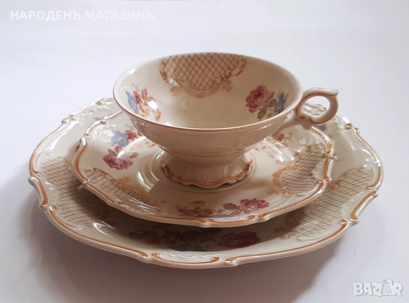 RUDOLF KAMPF - Чехословакия порцелан Троен сет за чай порцеланов чаша чинии, снимка 1