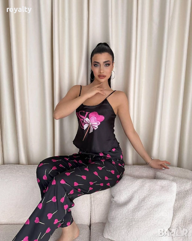 Victoria's Secret Дамска Сатенена Пижама , снимка 1