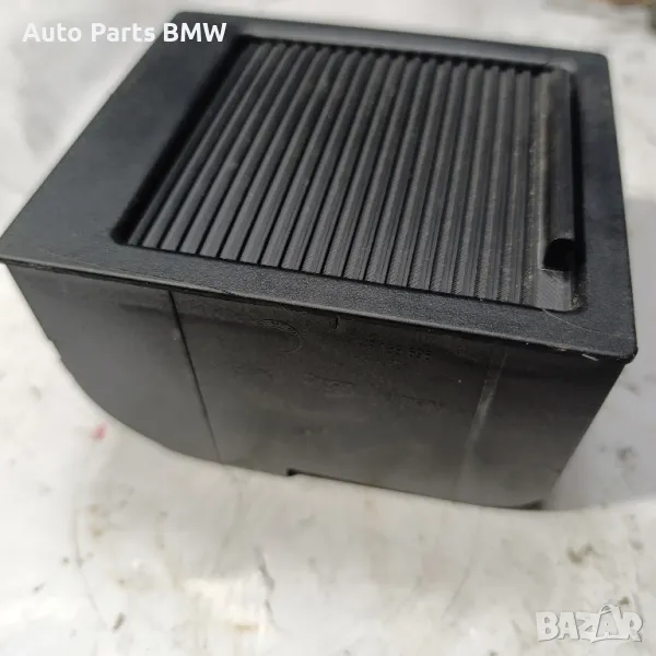 Средна жабка BMW E39 Средно барче БМВ Е39, снимка 1