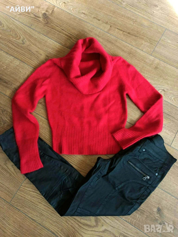 Дамски марков пуловер и дънки, снимка 1