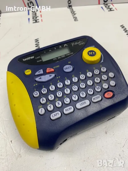 Принтер за етикети Brother P Touch 1250 с включена лента + куфар, снимка 1