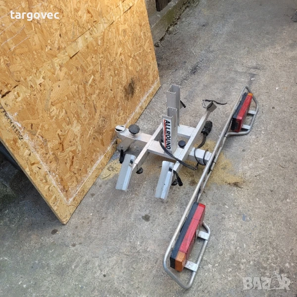 немски алуминиев багажник за два велосипеда, снимка 1