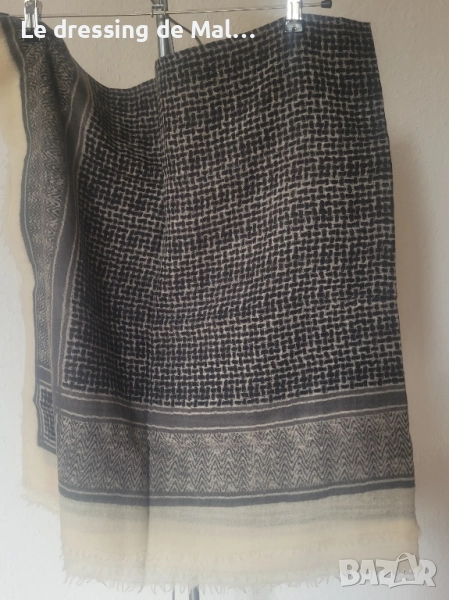 Шал на Becksondergaard, снимка 1