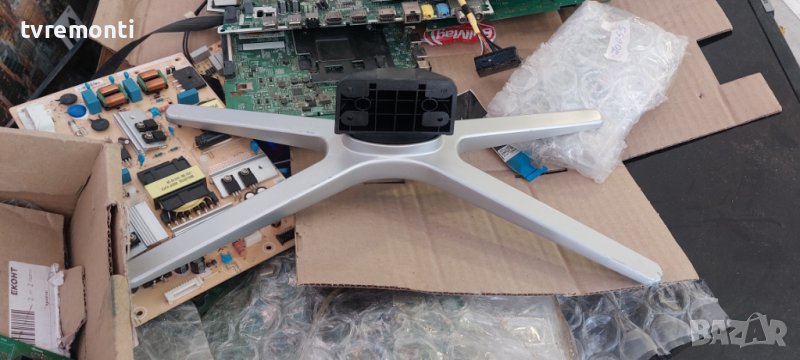 телевизор HITACHI оригинална стойка , снимка 1