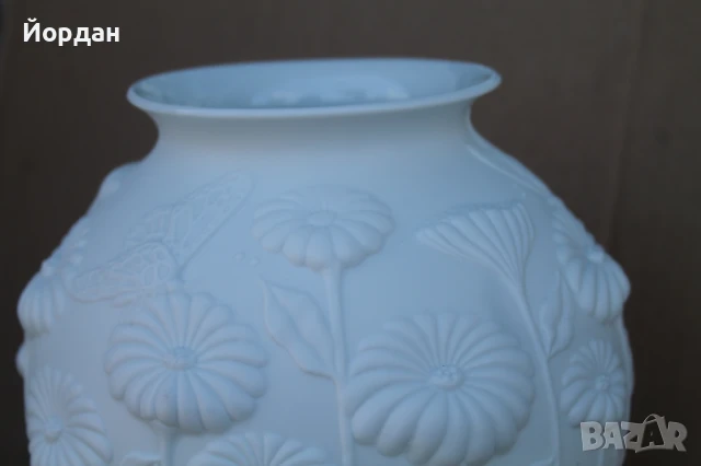 Немска порцеланова ваза ''Kaiser'', снимка 7 - Вази - 50989521