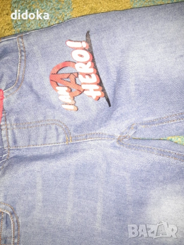 Дънки marvel , снимка 3 - Детски панталони и дънки - 53575716