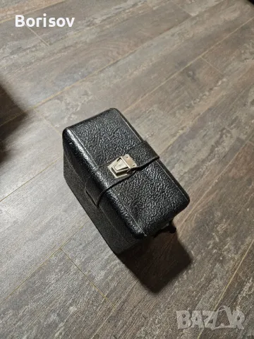 Продавам антикварна камера 8mm Movie Camera Quarz 2M