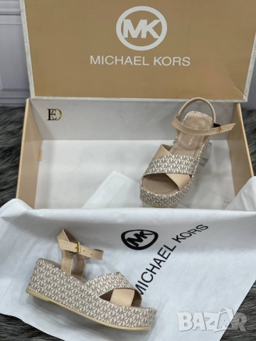 сандали Michael kors, снимка 10 - Сандали - 51444783