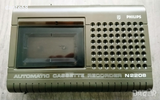 Касетофон Philips N2208, снимка 4 - Радиокасетофони, транзистори - 44681644