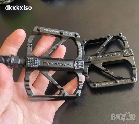Чисто нови педали за планински велосипед, снимка 3 - Аксесоари за велосипеди - 42507325