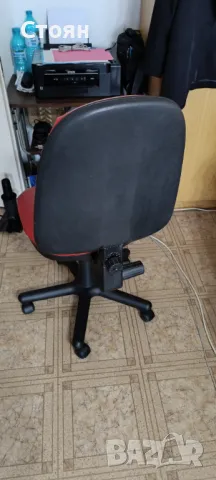 ОФИС СТОЛ В ОТЛИЧНО СЪСТОЯНИЕ, снимка 9 - Столове - 47609860