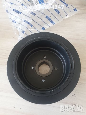 HYUNDAI STAREX H1 2.5cc D-TD 1997-2004г ШАИБА КОЛЯНОВ ВАЛ , снимка 2 - Части - 34357916