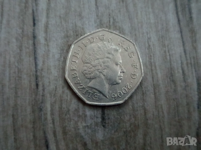 Монета 2006 Великобритания 50 pence 50p (Victoria Cross soldier) - Elizabeth II, снимка 4 - Нумизматика и бонистика - 51707573