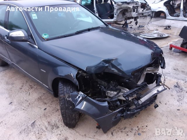 Мерцедес C220 cdi, 2008 г на части, снимка 6 - Автомобили и джипове - 34450159