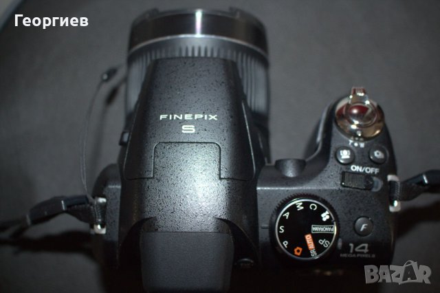 Фотоапарат Fujifilm FinePix S3300, снимка 2 - Фотоапарати - 40327200