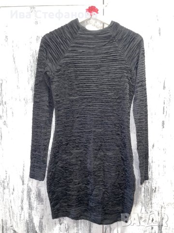 Страхотна нова еластична парти коктейлна официална  елегантна рокля hm, снимка 2 - Рокли - 41742784