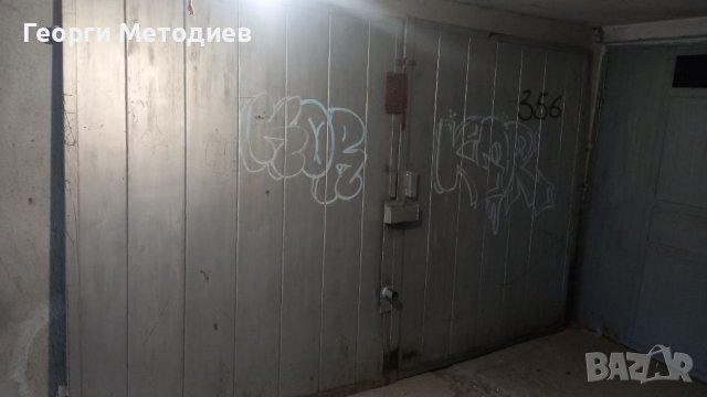 Масивни гаражни врати