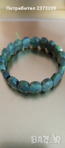 Гривна от натурален нефрит 