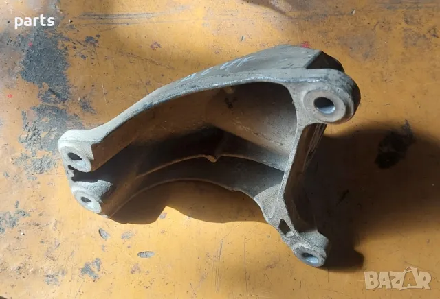 Лапа Скоростна Кутия Ауди A6 4F C6
- 4F0399114B, снимка 5 - Части - 47775702