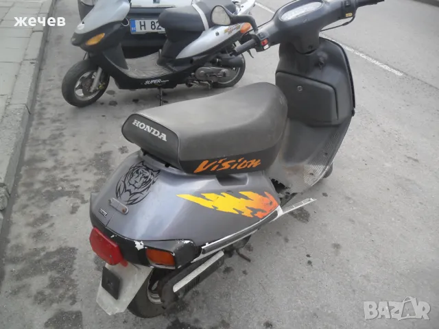 Хонда Вижън-на части