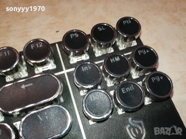 КЛАВИАТУРА С РЕТРО ДИЗАЙН-ВНОС ГЕРМАНИЯ 0402251153, снимка 13 - Клавиатури и мишки - 48959390