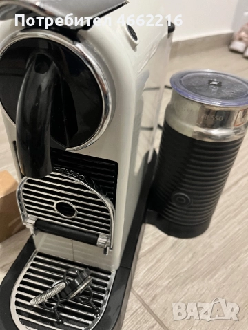 Кафемашина Nespresso с 20 капсули, използвана, снимка 6 - Кафемашини - 52558565