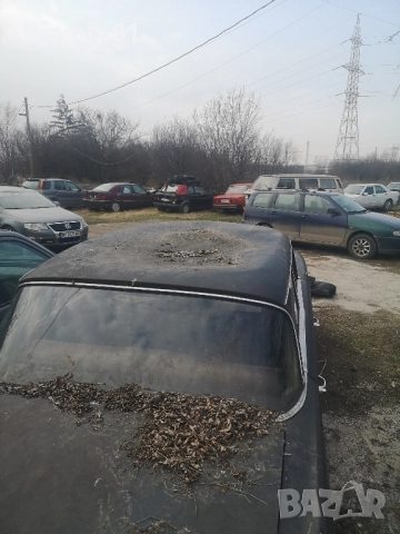 Продавам Мерцедес W110 * 2.0 Бензин , снимка 6 - Автомобили и джипове - 51726133