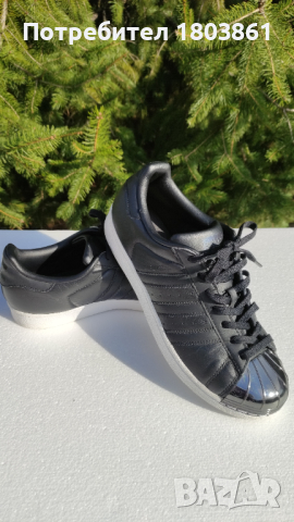 Adidas Superstar черни маратонки естествена кожа метален връх н.41 и 1/3, снимка 2 - Маратонки - 44688200