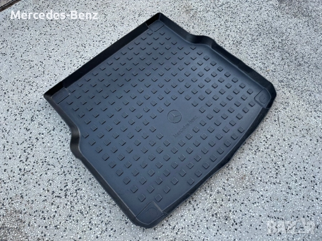 Оригинална стелка леген за багажник за Mercedes W 204 facelift 2012г КОМБИ, снимка 2 - Аксесоари и консумативи - 48296653