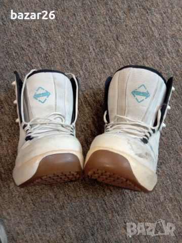 SNOWBOARD обувки  размер  Eu 38.5, снимка 14 - Зимни спортове - 36299808