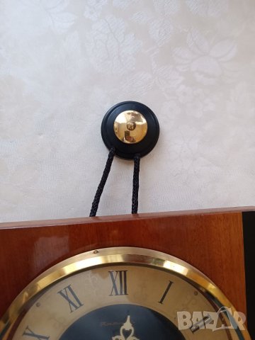 Стенен часовник Янтар , снимка 6 - Стенни часовници - 40445882