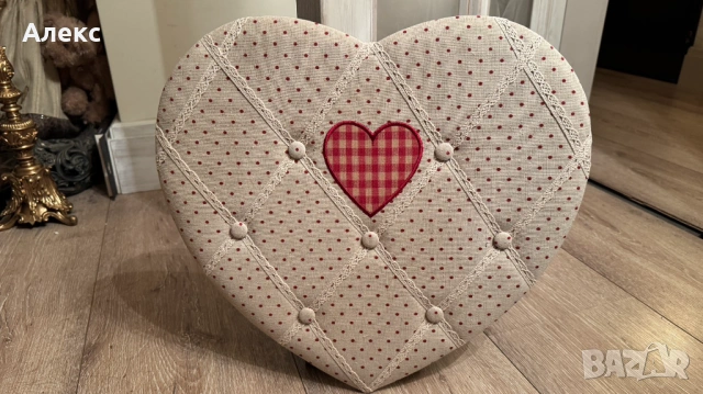 Голямо, качествено мемо пано– сърце, 43см/ 40см