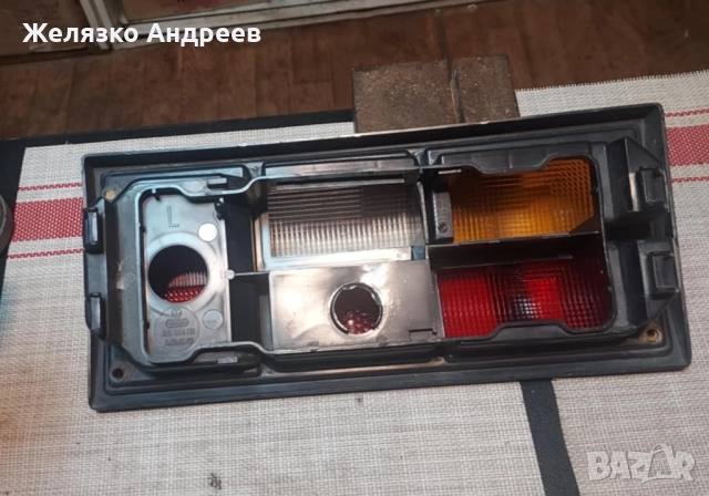 Фолксваген Транспортер Т3 Hella ляв стоп, снимка 2 - Части - 52405683