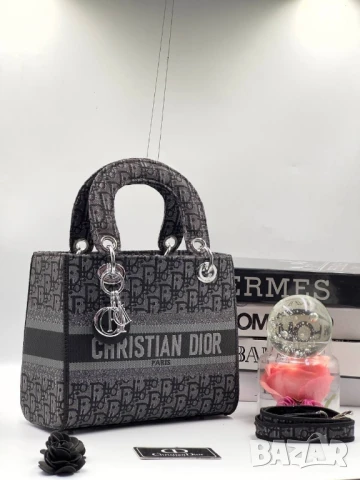 чанти christian dior , снимка 10 - Чанти - 51041715