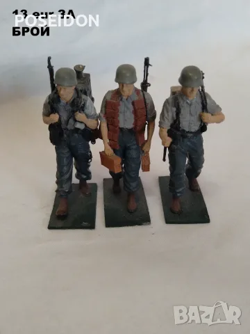 ВОЙНИЦИ В МАЩАБ 1 / 35, снимка 5 - Антикварни и старинни предмети - 56376070