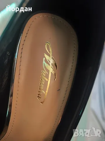 Дамски обувки номер 36.5, снимка 3 - Маратонки - 50246065