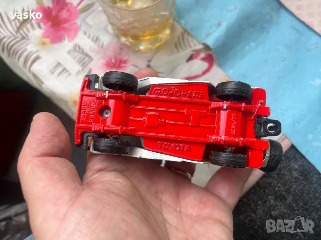 Френски Мажорет Toyota 1:43, снимка 9 - Колекции - 49894746
