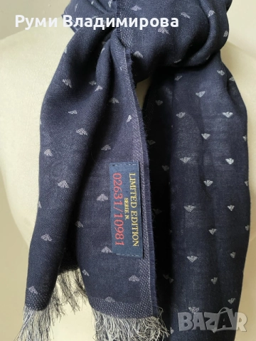 Тъмносин Шал Armani Jeans/ Limited edition, снимка 6 - Шалове - 56223061