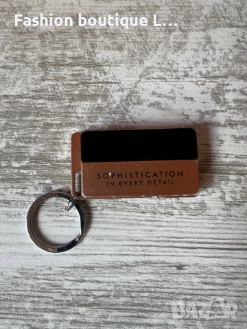 Електронна запалка с фенерче и загряващ се реотан + ринг за закачане на ключове и се зарежда с usb🔥