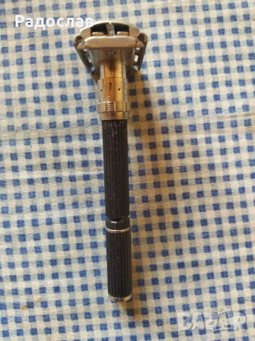 стара самобръсначка Gillette Adjustable , снимка 4 - Мъжка козметика - 53864242
