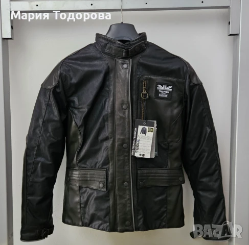 НОВО дамско кожено мото яке TRIUMPH Размери: XS, S