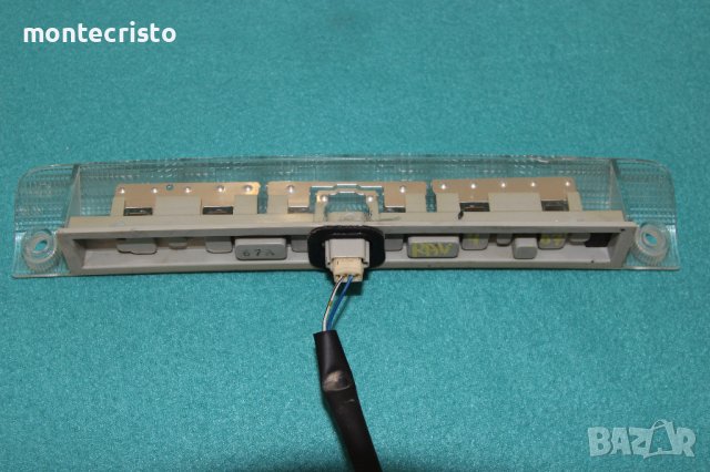 Трети стоп Toyota Rav-4 (2006-2011г.) стоп заден капак Toyota Rav4, снимка 2 - Части - 42464113