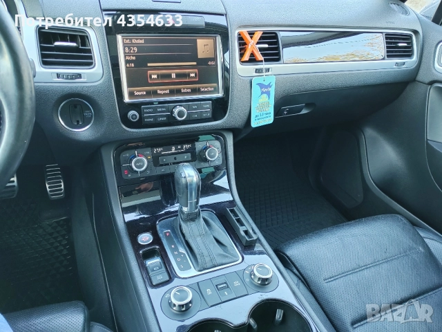 Фолксваген Туарег V8 340 коня. , снимка 8 - Автомобили и джипове - 51476340