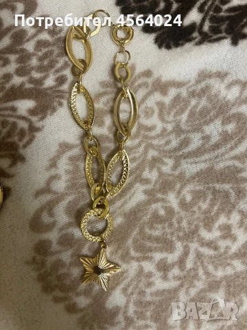 Дамски комплект позлатен, снимка 3 - Бижутерийни комплекти - 51370453