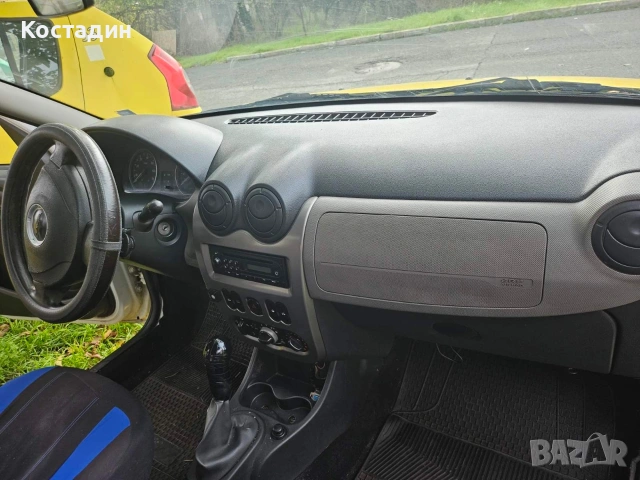 Dacia Sandero 1.2 гас/бензин 2011г, снимка 9 - Автомобили и джипове - 53484532
