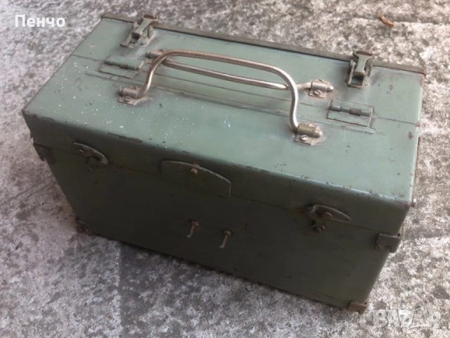 стара военна телефонна централа на ДСО "ЕЛПРОМ" - СОФИЯ, снимка 10 - Антикварни и старинни предмети - 51461492