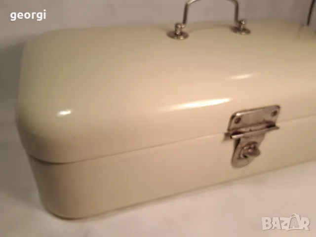 ретро метална емайлирана кутия за хляб   24/3, снимка 4 - Аксесоари за кухня - 49469693