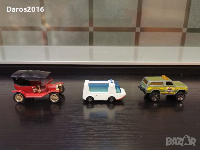 Колекционерски колички Matchbox , снимка 3 - Колекции - 39975813