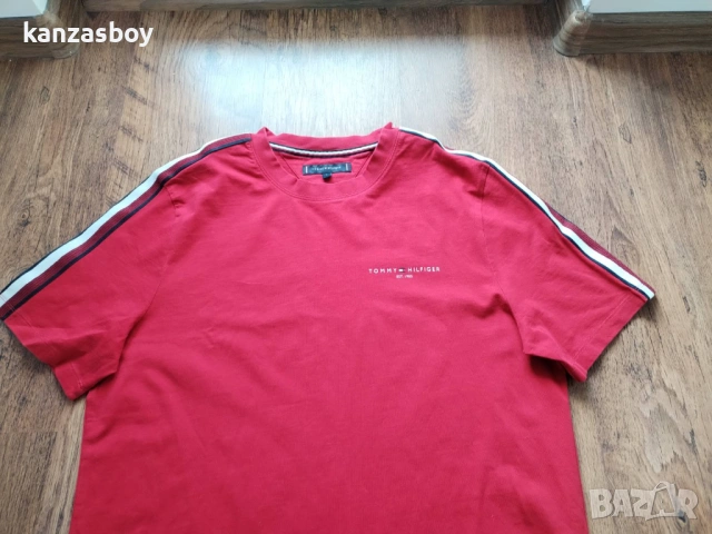 Tommy Hilfiger - страхотна мъжка тениска L КАТО НОВА, снимка 5 - Тениски - 53864678